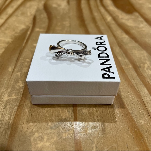 NWT Authentic Pandora Sparkling Bow Ring - Sterling Silver with CZ - Size 6 (52) - Picture 8 of 8
